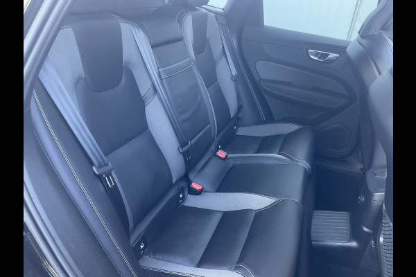 Volvo XC60 2.0 Recharge T6 AWD R-Design HUD HK Pano.dak BLIS Vol opties Inscription PHEV Plug-in