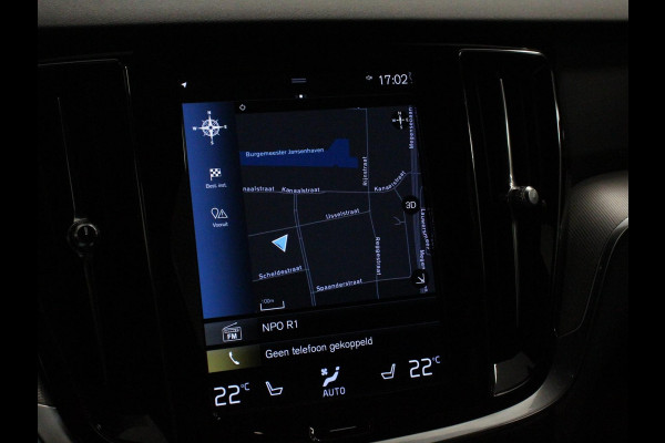 Volvo V60 2.0 B4 R-Design Navigatie Climate control Cruise control adaptive Parkeersensoren Achteruitrijcamera Keyless Navigatie Apple Carplay/ Android Auto