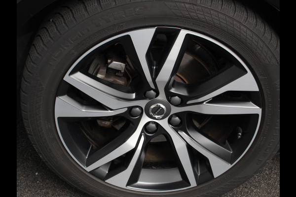 Volvo V60 2.0 B4 R-Design Navigatie Climate control Cruise control adaptive Parkeersensoren Achteruitrijcamera Keyless Navigatie Apple Carplay/ Android Auto