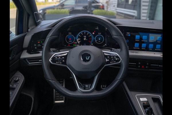 Volkswagen Golf 2.0 TSI R-line / 190pk! / Pano / IQ / Black style / H&K / Keyless / 5jr garantie / Stoel+Stuurverwarming / DAB+