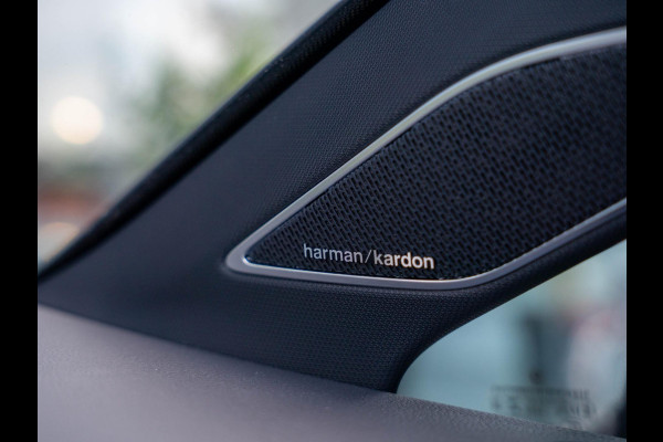 Volkswagen Golf 2.0 TSI R-line / 190pk! / Pano / IQ / Black style / H&K / Keyless / 5jr garantie / Stoel+Stuurverwarming / DAB+