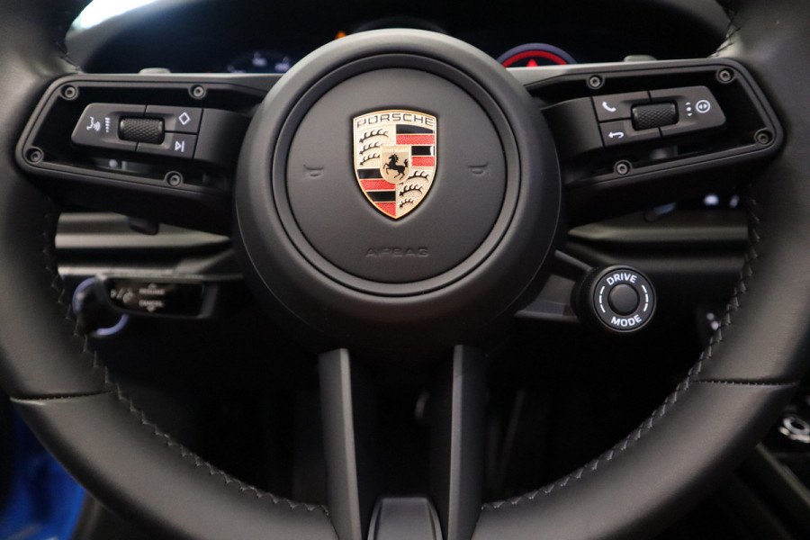Porsche 911 Cabrio 3.0 Carrera 4 GTS Sport Chrono X- Sight NL Auto 480PK! Shark blue Dealer onderhouden