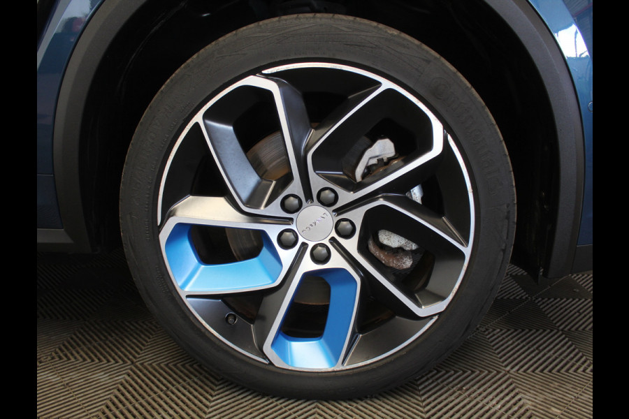 Lynk & Co 01 1.5 6X OP VOORRAAD V.A. 50.000 KM | CARPLAY | 360CAMERA | DAB | PANODAK | LED | STOELVERW | ADAPCRUISE | WIFI