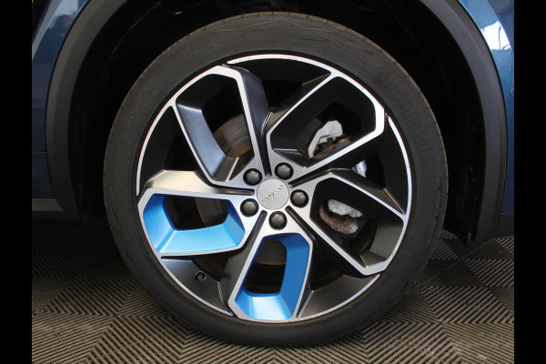 Lynk & Co 01 1.5 6X OP VOORRAAD V.A. 50.000 KM | CARPLAY | 360CAMERA | DAB | PANODAK | LED | STOELVERW | ADAPCRUISE | WIFI