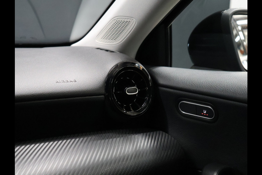 Mercedes-Benz A-Klasse 180 Luxury Line [CAMERA, STOELVERWARMING, PDC V+A, BLUETOOTH, CLIMATE CONTROL, CRUISE CONTROL, NIEUWSTAAT]