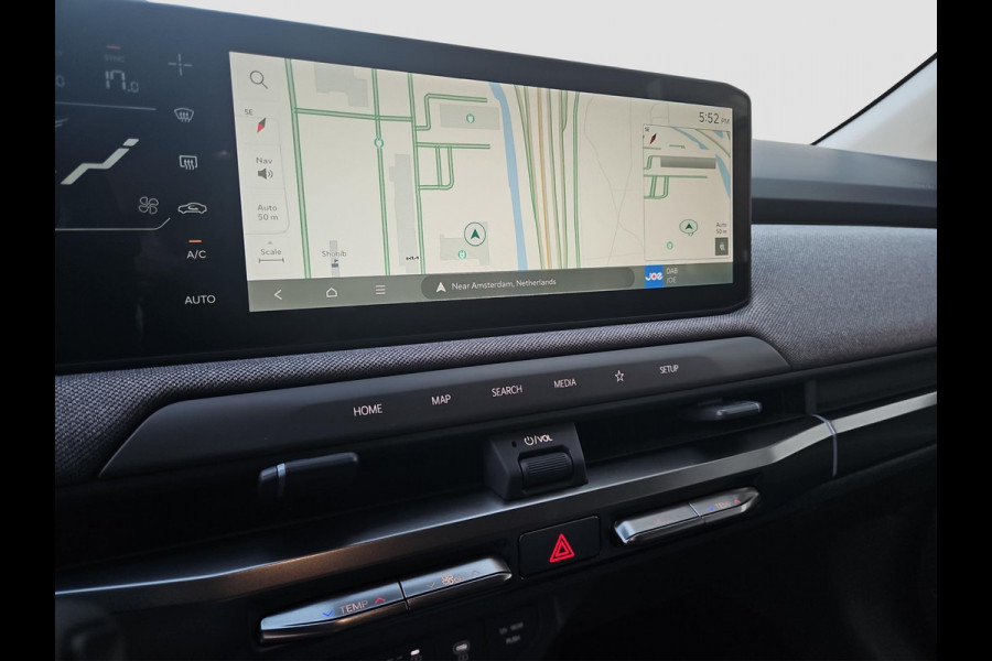 Kia EV3 Plus 58.3 kWh | All-Season Banden | 19-Inch Velgen | Adapt. Cruise | Stoel- en Stuurverwarming | Draadloos Carplay/Android Auto |