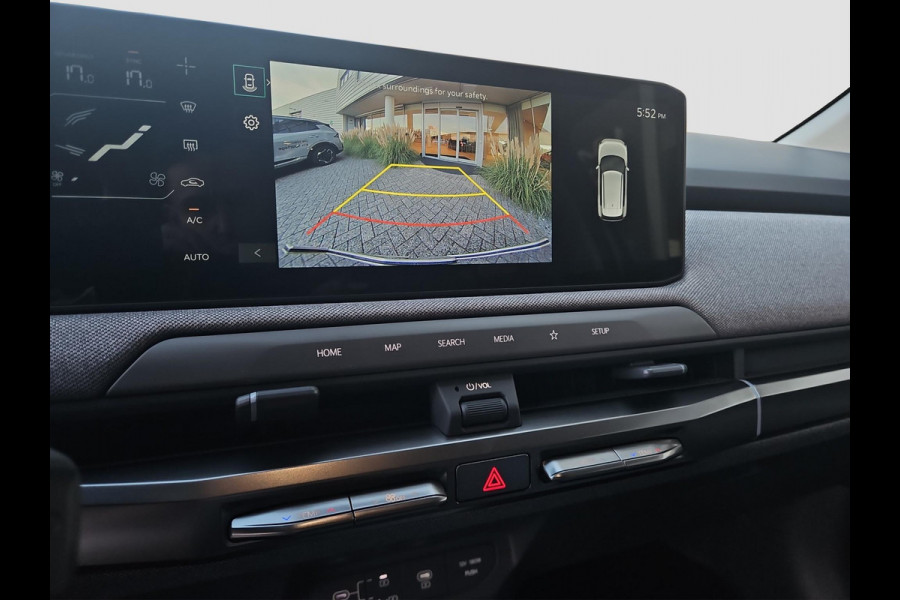 Kia EV3 Plus 58.3 kWh | All-Season Banden | 19-Inch Velgen | Adapt. Cruise | Stoel- en Stuurverwarming | Draadloos Carplay/Android Auto |