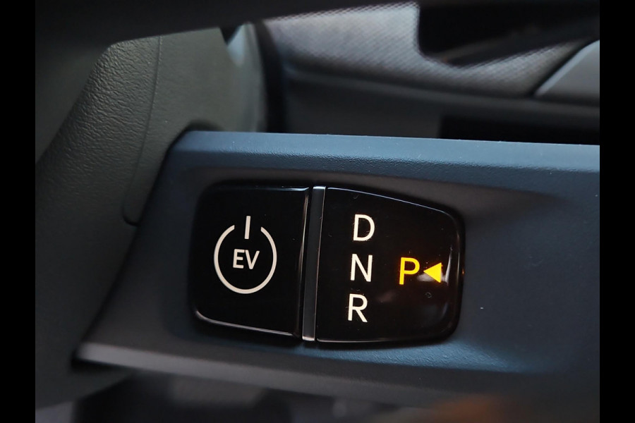 Kia EV3 Plus 58.3 kWh | All-Season Banden | 19-Inch Velgen | Adapt. Cruise | Stoel- en Stuurverwarming | Draadloos Carplay/Android Auto |