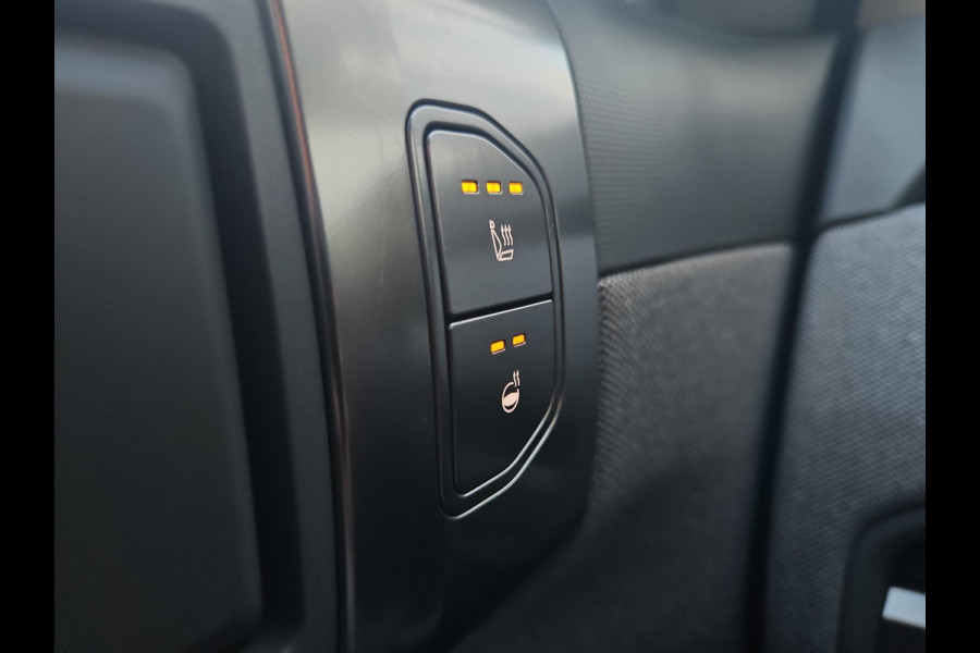 Kia EV3 Plus 58.3 kWh | All-Season Banden | 19-Inch Velgen | Adapt. Cruise | Stoel- en Stuurverwarming | Draadloos Carplay/Android Auto |