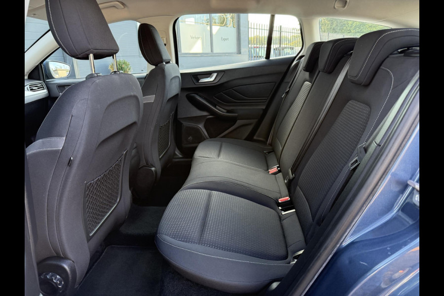 Ford FOCUS Wagon 1.0 EcoBoost Trend Edition Business 2e Eigenaar,Dealer Onderhouden,Navi,Clima,Cruise,Lm velgen,6 Bak,Pdc V+A,102pk,N.A.P,Apk tot 03-2027