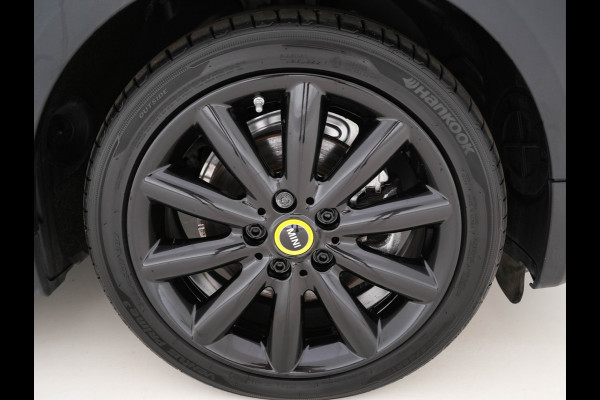 MINI Mini Electric Essential 33 kWh [3-Fase] (INCL-BTW) *FULL-LED | DIGI-COCKPIT | LEATHER-FABRIC | CAMERA | KEYLESS | HEATED-SPORTSEATS | NAVI-FULLMAP | AMBIENT-LIGHT | DAB | CRUISE | CCS-FASTLOADER | 17"ALU*