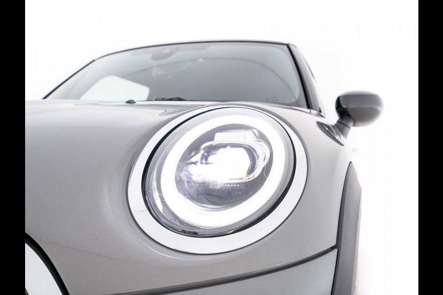 MINI Mini Electric Essential 33 kWh [3-Fase] (INCL-BTW) *FULL-LED | DIGI-COCKPIT | LEATHER-FABRIC | CAMERA | KEYLESS | HEATED-SPORTSEATS | NAVI-FULLMAP | AMBIENT-LIGHT | DAB | CRUISE | CCS-FASTLOADER | 17"ALU*