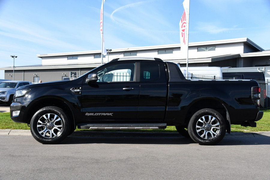 Ford Ranger 3.2 TDCi Wildtrak Supercab Camera, Adaptieve Cruise, 3500kg Trekhaak, Carplay, Automaat, 4x4, Multimedia, Uniek!
