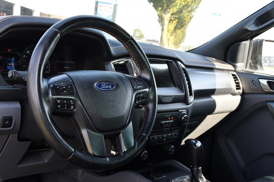 Ford Ranger 3.2 TDCi Wildtrak Supercab Camera, Adaptieve Cruise, 3500kg Trekhaak, Carplay, Automaat, 4x4, Multimedia, Uniek!