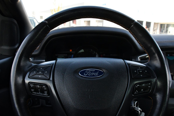 Ford Ranger 3.2 TDCi Wildtrak Supercab Camera, Adaptieve Cruise, 3500kg Trekhaak, Carplay, Automaat, 4x4, Multimedia, Uniek!