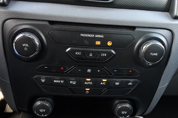 Ford Ranger 3.2 TDCi Wildtrak Supercab Camera, Adaptieve Cruise, 3500kg Trekhaak, Carplay, Automaat, 4x4, Multimedia, Uniek!