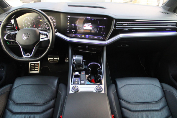 Volkswagen Touareg 3.0 TSi 4MOTION R 462pk eHybrid | Pano | Elek. trekhaak | HUD| Luchtvering
