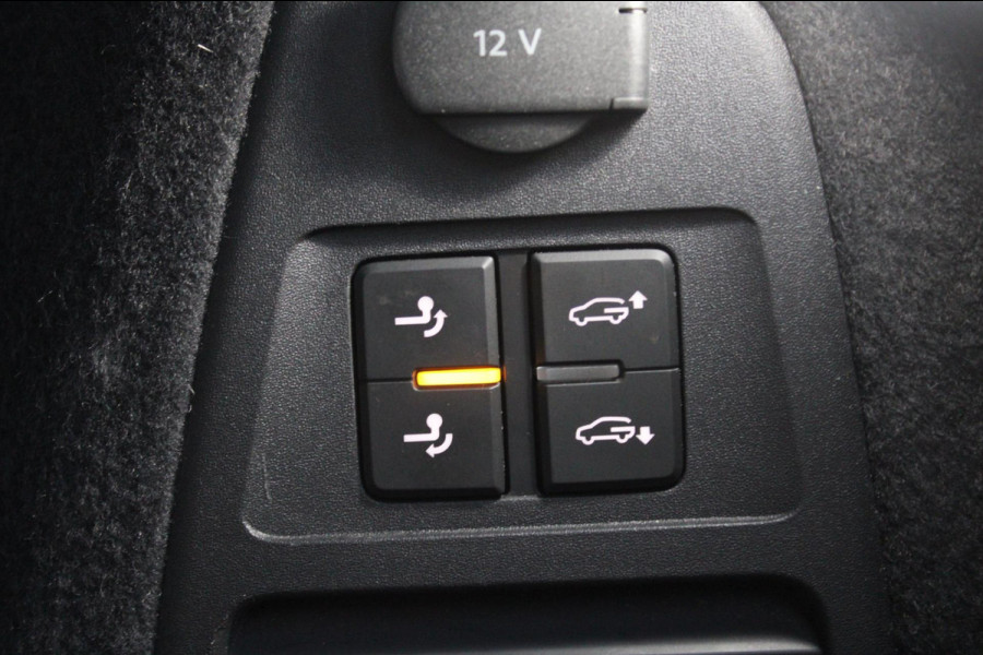 Volkswagen Touareg 3.0 TSi 4MOTION R 462pk eHybrid | Pano | Elek. trekhaak | HUD| Luchtvering