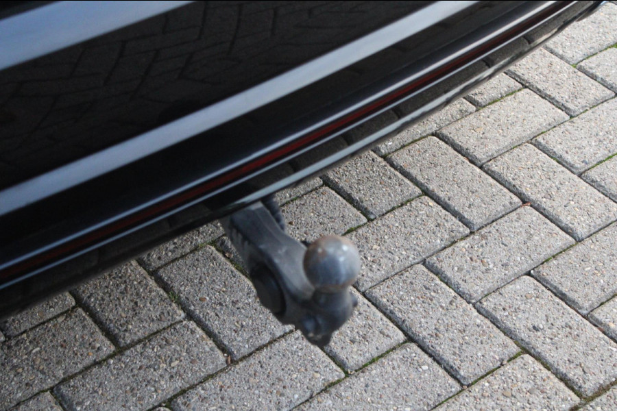 Volkswagen Touareg 3.0 TSi 4MOTION R 462pk eHybrid | Pano | Elek. trekhaak | HUD| Luchtvering
