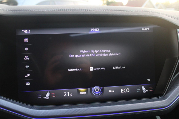 Volkswagen Touareg 3.0 TSi 4MOTION R 462pk eHybrid | Pano | Elek. trekhaak | HUD| Luchtvering