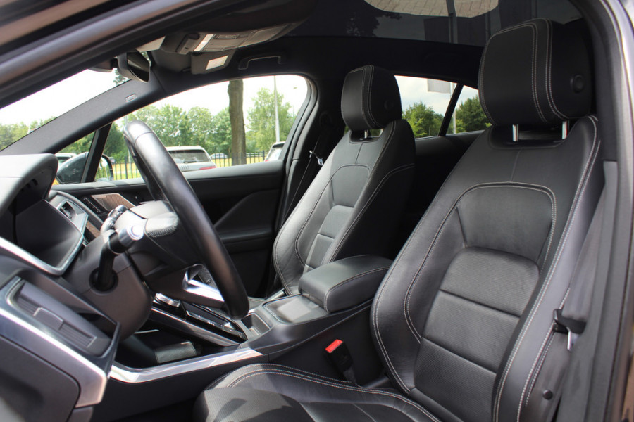 Jaguar I-PACE EV400 HSE 90 kWh / SOH 94,3% / Trekhaak / Panoramadak / 360Camera / Head-up / Luchtvering / Meridian / Keyless / 20'' / Leder / Navigatie / Stoelverwarming