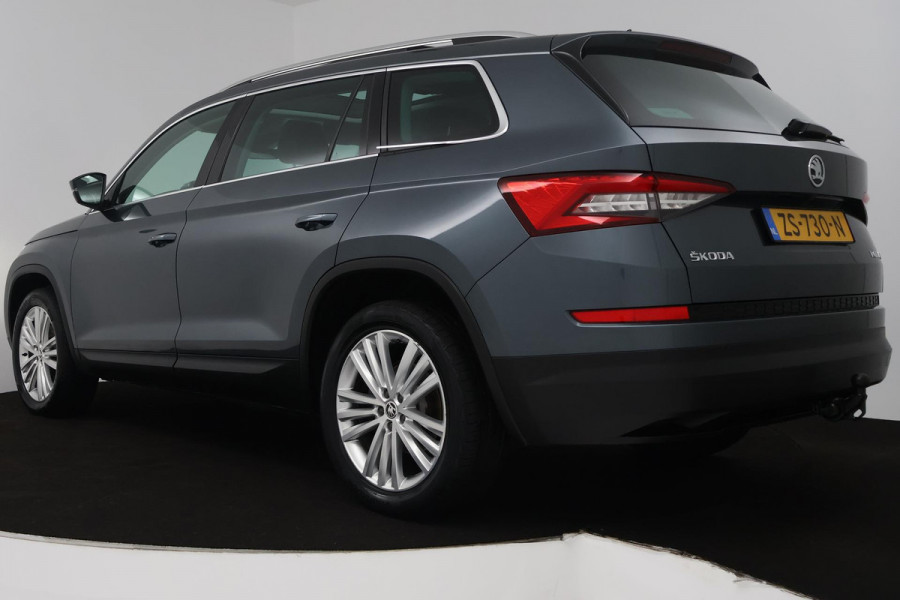 Škoda Kodiaq 1.5 TSI Business Edition (PANORAMADAK, TREKHAAK, DIGITALE COCKPIT, CAMERA, CANTON, STOELVERWARMING, NL-AUTO)