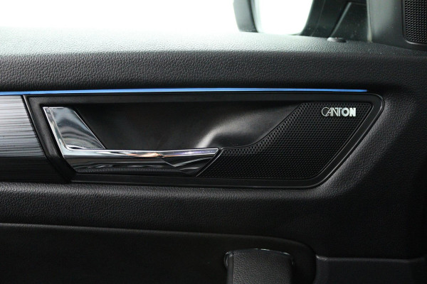 Škoda Kodiaq 1.5 TSI Business Edition (PANORAMADAK, TREKHAAK, DIGITALE COCKPIT, CAMERA, CANTON, STOELVERWARMING, NL-AUTO)