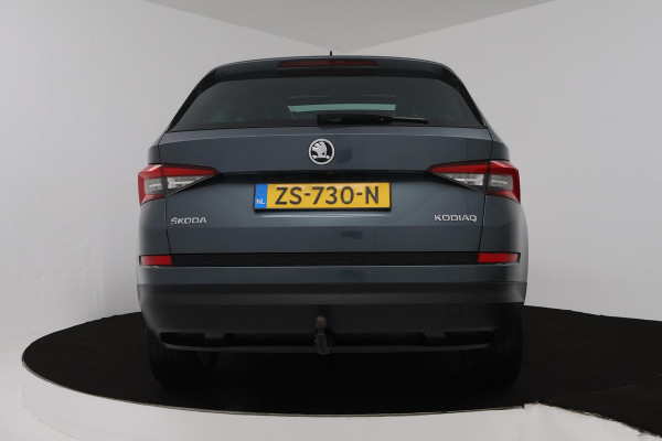 Škoda Kodiaq 1.5 TSI Business Edition (PANORAMADAK, TREKHAAK, DIGITALE COCKPIT, CAMERA, CANTON, STOELVERWARMING, NL-AUTO)