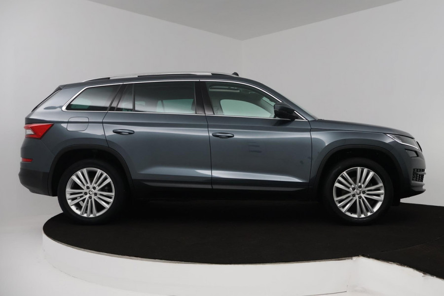 Škoda Kodiaq 1.5 TSI Business Edition (PANORAMADAK, TREKHAAK, DIGITALE COCKPIT, CAMERA, CANTON, STOELVERWARMING, NL-AUTO)