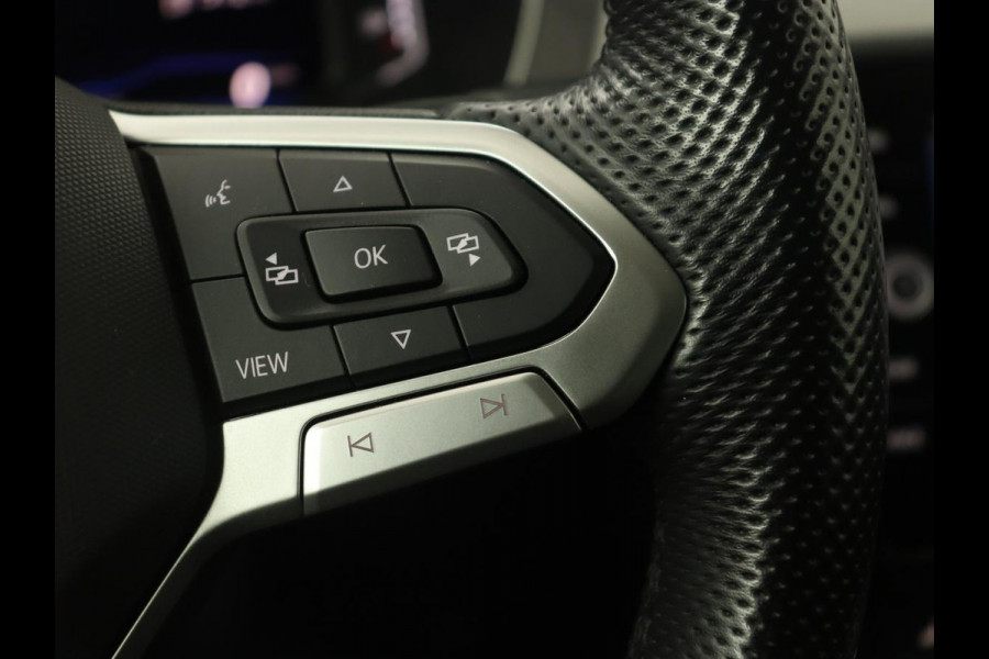 Volkswagen Passat 1.4 TSI PHEV GTE | Trekhaak | Stoelverwarming | Virtual Cockpit | Massage | Camera | Carplay | Adaptive cruise | ErgoComfort | Matrix LED | Plug In