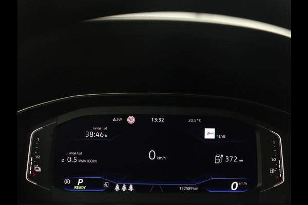 Volkswagen Passat 1.4 TSI PHEV GTE | Trekhaak | Stoelverwarming | Virtual Cockpit | Massage | Camera | Carplay | Adaptive cruise | ErgoComfort | Matrix LED | Plug In