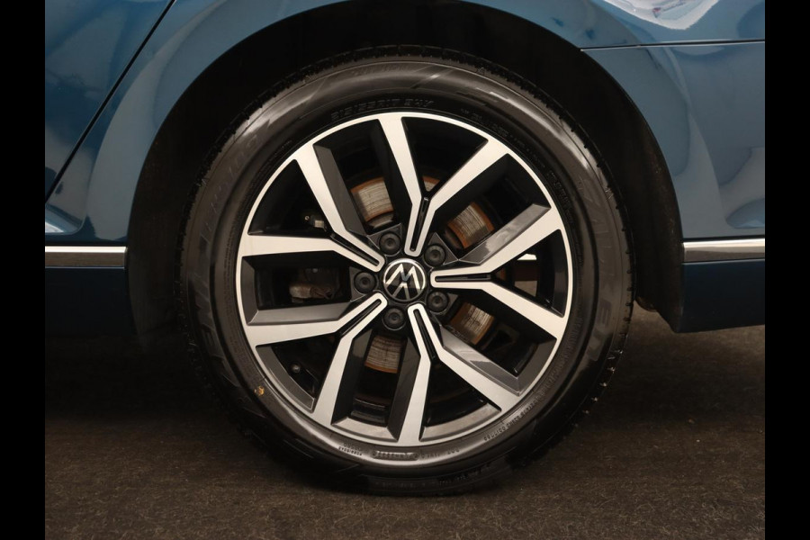 Volkswagen Passat 1.4 TSI PHEV GTE | Trekhaak | Stoelverwarming | Virtual Cockpit | Massage | Camera | Carplay | Adaptive cruise | ErgoComfort | Matrix LED | Plug In