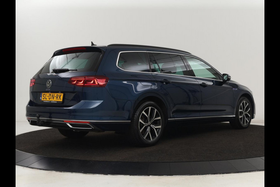 Volkswagen Passat 1.4 TSI PHEV GTE | Trekhaak | Stoelverwarming | Virtual Cockpit | Massage | Camera | Carplay | Adaptive cruise | ErgoComfort | Matrix LED | Plug In