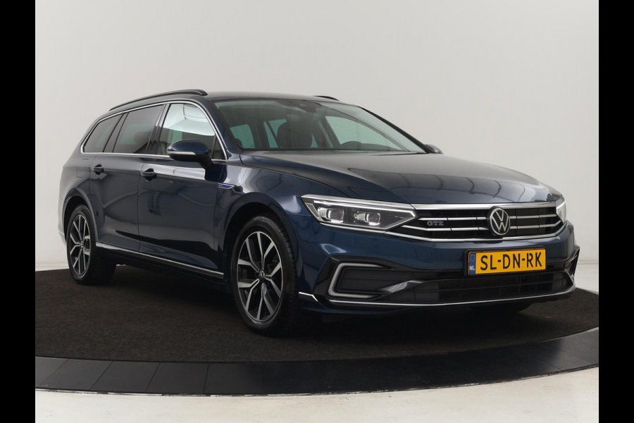 Volkswagen Passat 1.4 TSI PHEV GTE | Trekhaak | Stoelverwarming | Virtual Cockpit | Massage | Camera | Carplay | Adaptive cruise | ErgoComfort | Matrix LED | Plug In