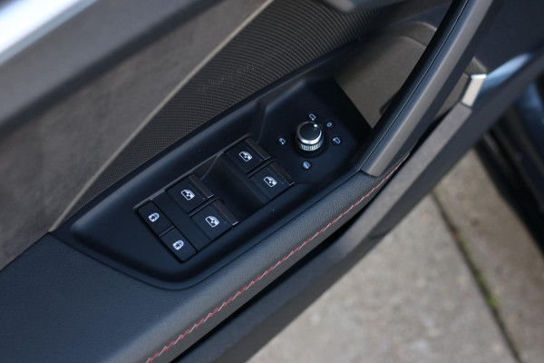 Audi A3 Sportback 35 TFSI S-Line *Pano*B&O*Camera*Standkachel*Matrix Led*
