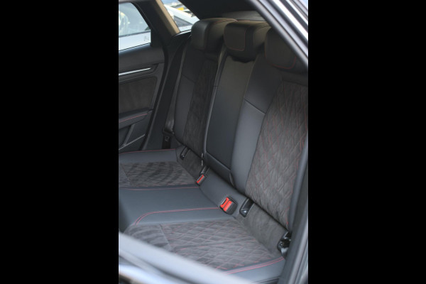 Audi A3 Sportback 35 TFSI S-Line *Pano*B&O*Camera*Standkachel*Matrix Led*