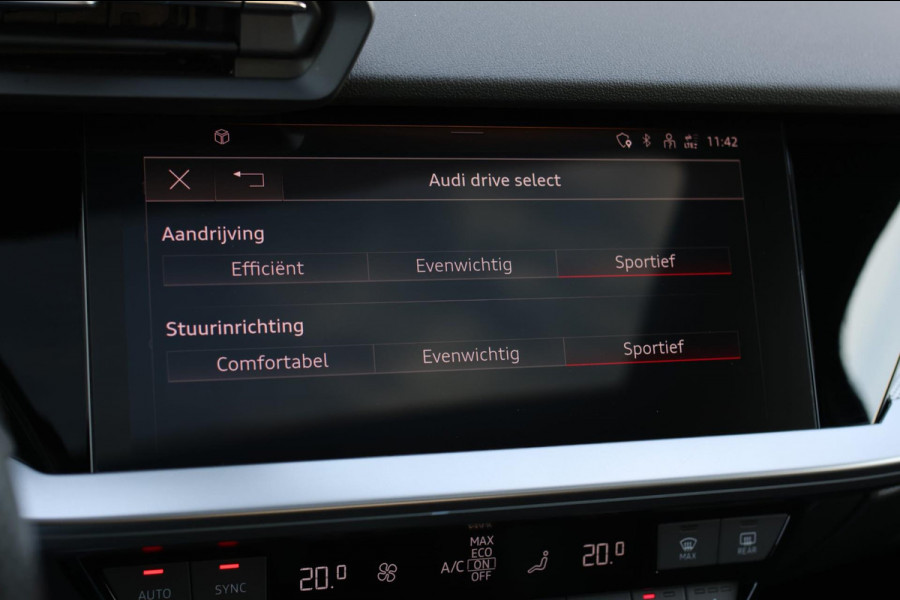 Audi A3 Sportback 35 TFSI S-Line *Pano*B&O*Camera*Standkachel*Matrix Led*