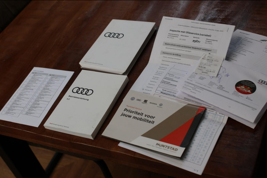 Audi A3 Sportback 35 TFSI S-Line *Pano*B&O*Camera*Standkachel*Matrix Led*