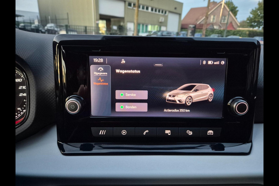 Seat Ibiza 1e-Eig CarPlay Opties NAP NL Eco TSI Style Adaptieve Cruise Line Assist Navi Dealer Onderhouden