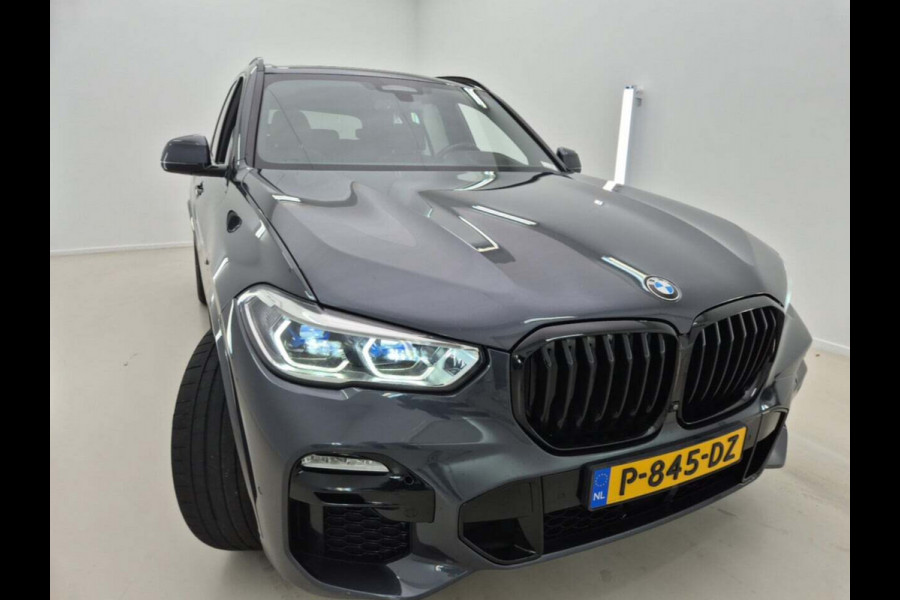 BMW X5 xDrive45e High Executive | M-Sport | Panorama | HUD | Elec. Trekhaak | Adaptive Onderstel | BMW Laser | 1e Eigenaar | Vol Opties |