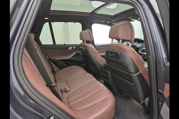 BMW X5 xDrive45e High Executive | M-Sport | Panorama | HUD | Elec. Trekhaak | Adaptive Onderstel | BMW Laser | 1e Eigenaar | Vol Opties |