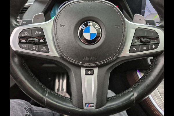 BMW X5 xDrive45e High Executive | M-Sport | Panorama | HUD | Elec. Trekhaak | Adaptive Onderstel | BMW Laser | 1e Eigenaar | Vol Opties |