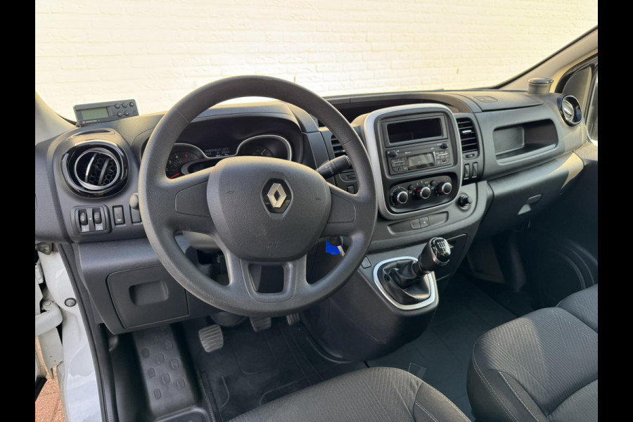 Renault Trafic 2.0 dCi 120 T29 L2H1 Thermo King Elektrisch incl standkoeling Koelen en vriezen Airco Bluetooth Usb media Renault Trafic 2.0 dCi 120 T29 L2H1 Thermo King Elektrisch incl standkoeling Koelen en vriezen Airco Bluetooth Usb media