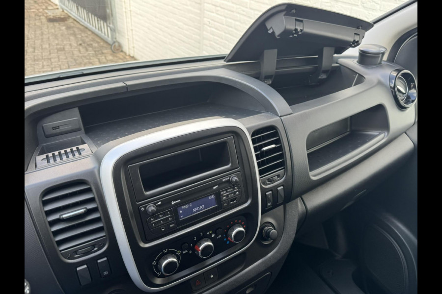 Renault Trafic 2.0 dCi 120 T29 L2H1 Thermo King Elektrisch incl standkoeling Koelen en vriezen Airco Bluetooth Usb media Renault Trafic 2.0 dCi 120 T29 L2H1 Thermo King Elektrisch incl standkoeling Koelen en vriezen Airco Bluetooth Usb media