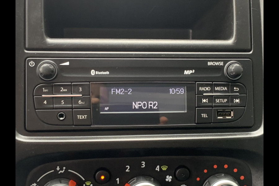 Renault Trafic 2.0 dCi 120 T29 L2H1 Thermo King Elektrisch incl standkoeling Koelen en vriezen Airco Bluetooth Usb media Renault Trafic 2.0 dCi 120 T29 L2H1 Thermo King Elektrisch incl standkoeling Koelen en vriezen Airco Bluetooth Usb media