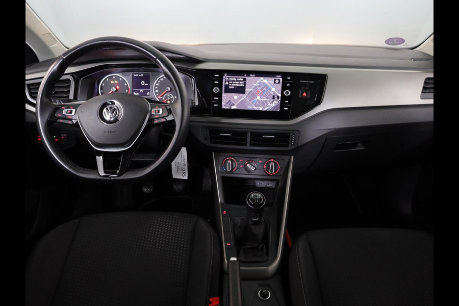 Volkswagen Polo 1.0 TSI Comfortline 95pk | Navigatie | PDC voor + achter | Carplay | Adaptieve cruise control | Airco