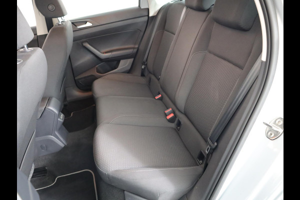 Volkswagen Polo 1.0 TSI Comfortline 95pk | Navigatie | PDC voor + achter | Carplay | Adaptieve cruise control | Airco