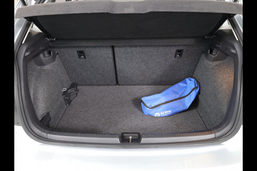 Volkswagen Polo 1.0 TSI Comfortline 95pk | Navigatie | PDC voor + achter | Carplay | Adaptieve cruise control | Airco