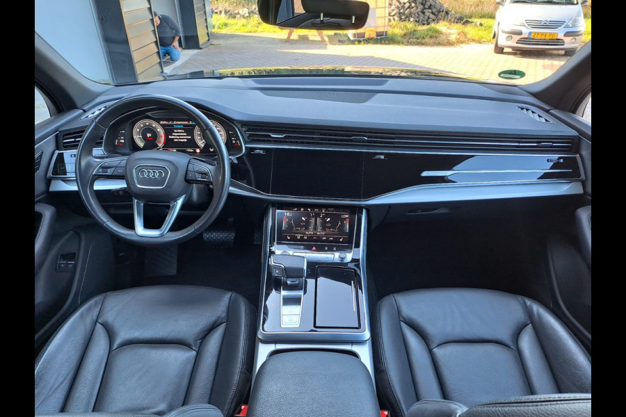 Audi Q7 55 TFSI e quattro Pro Line Plus S-line | Matrix LED | Luchtvering | Trekhaak | Leder | Keyless | HUD | Camera | ACC |