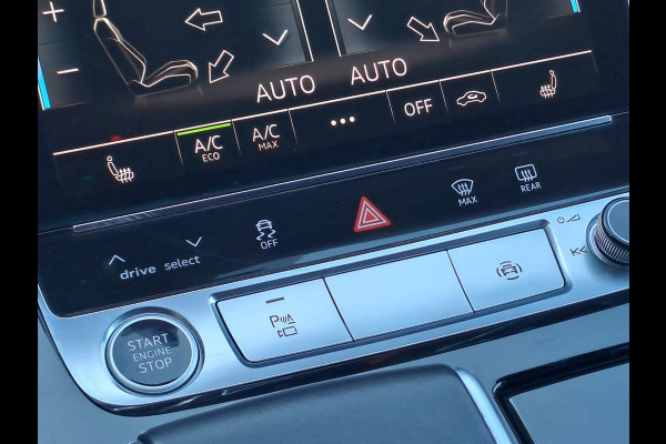 Audi Q7 55 TFSI e quattro Pro Line Plus S-line | Matrix LED | Luchtvering | Trekhaak | Leder | Keyless | HUD | Camera | ACC |